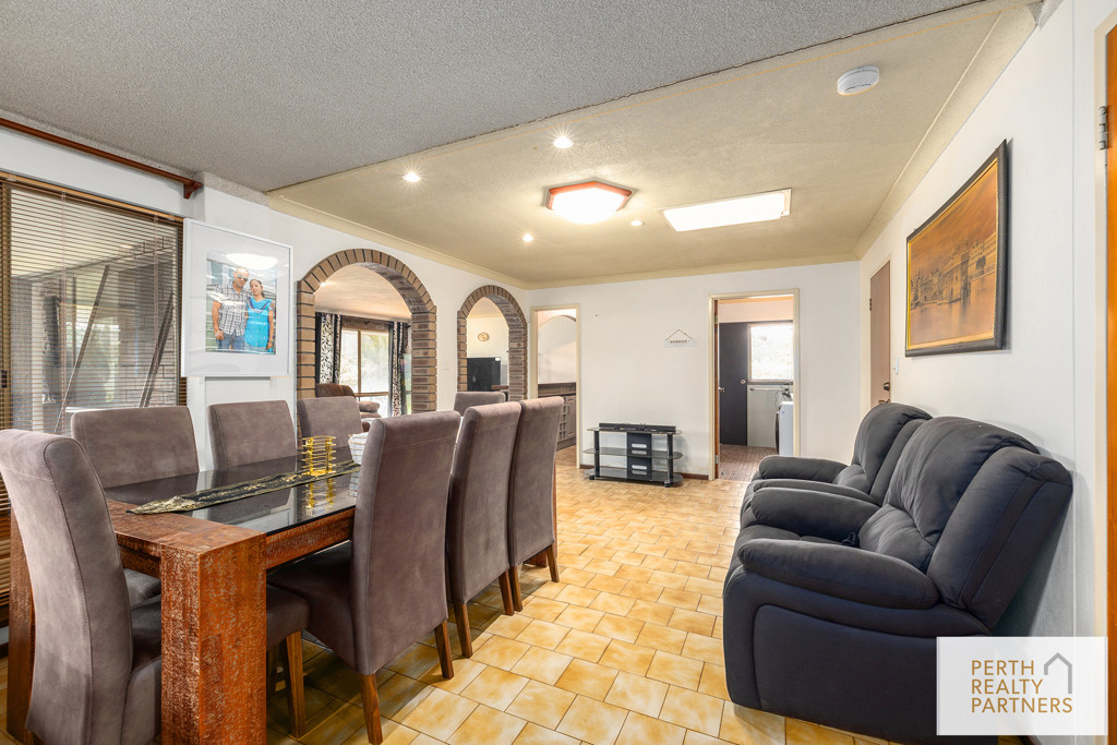 2580 Albany Highway, Kelmscott WA