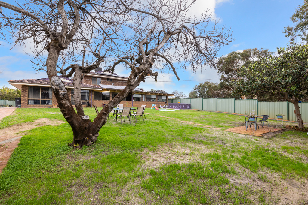2580 Albany Highway, Kelmscott WA