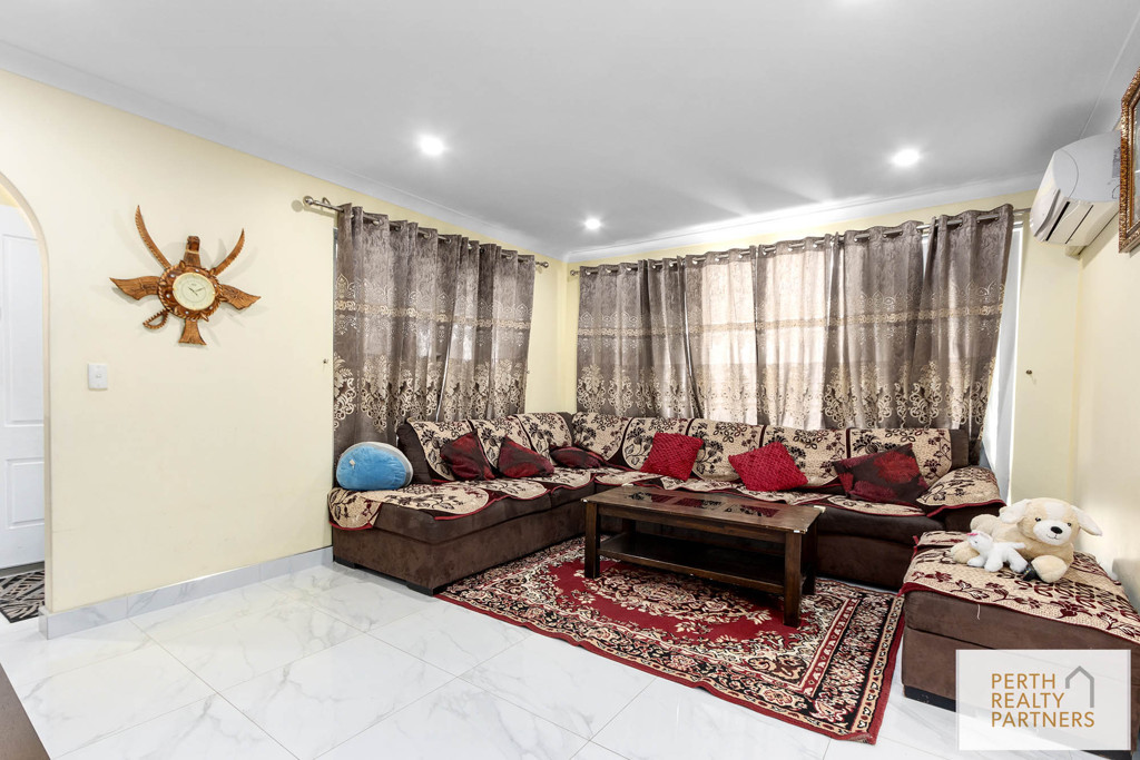 92 Warton Road, Huntingdale WA