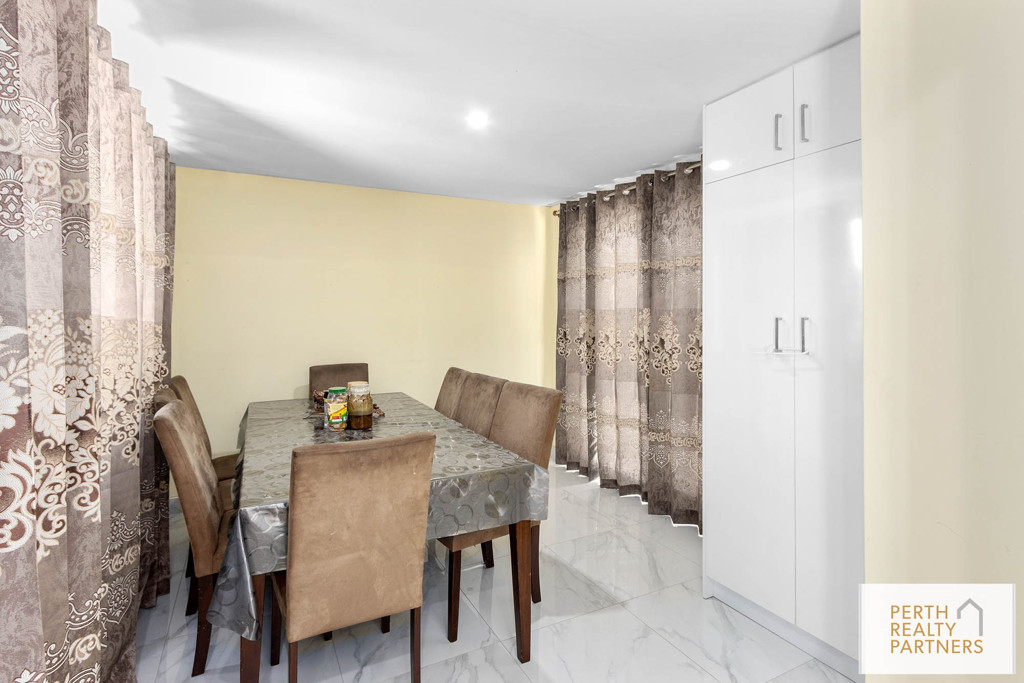 92 Warton Road, Huntingdale WA