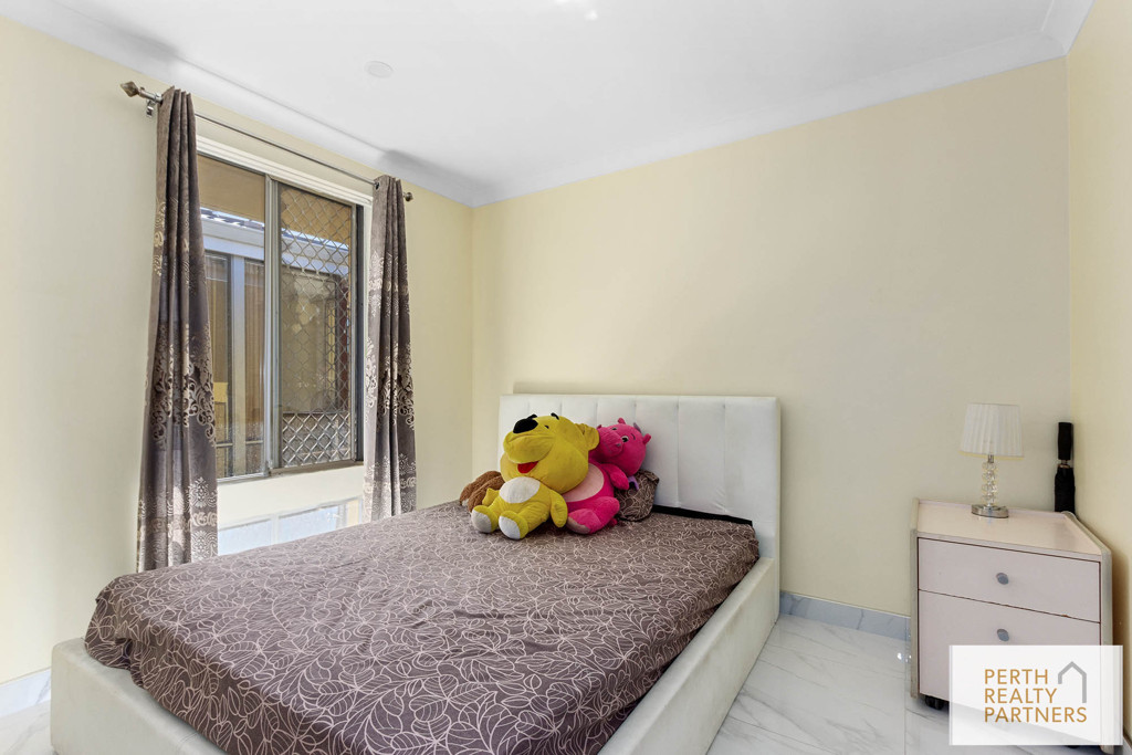 92 Warton Road, Huntingdale WA