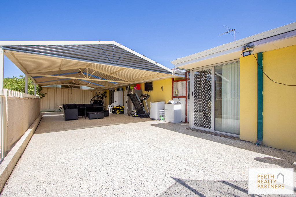 92 Warton Road, Huntingdale WA