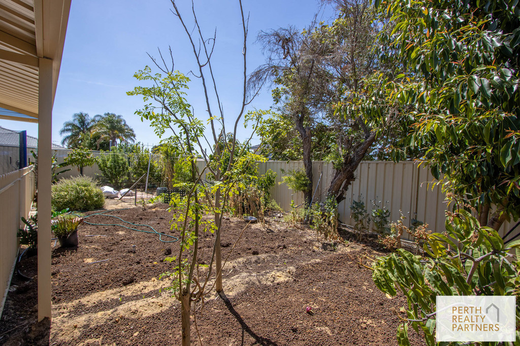 92 Warton Road, Huntingdale WA