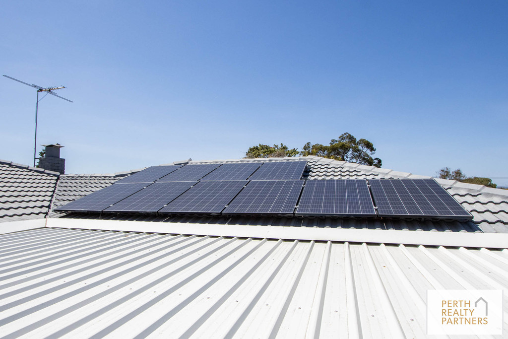 92 Warton Road, Huntingdale WA